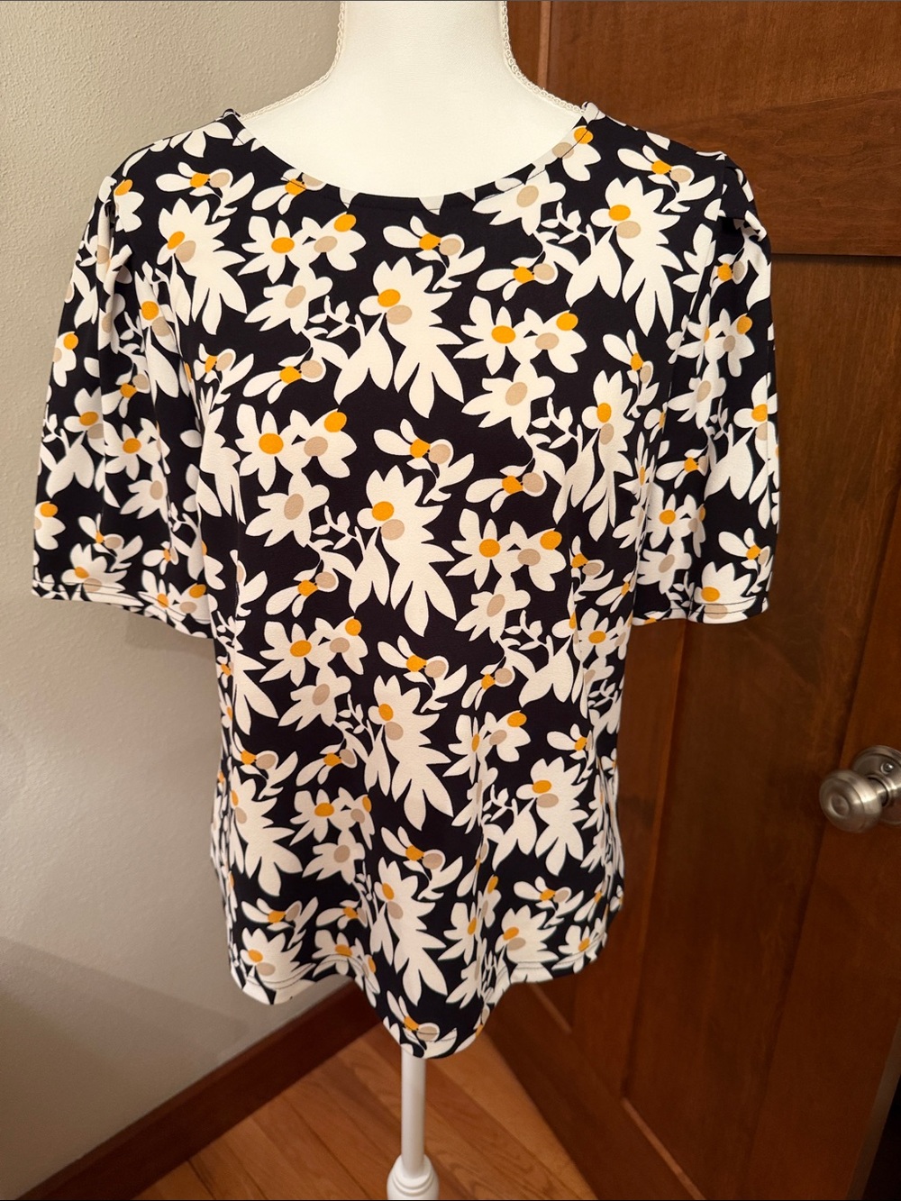 MELLODAY Floral Top